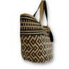 Side view of the Anabaglish Gigi Woven Tote